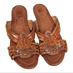 FRYE Woven Slide On Sandals size 9 1/2 B
